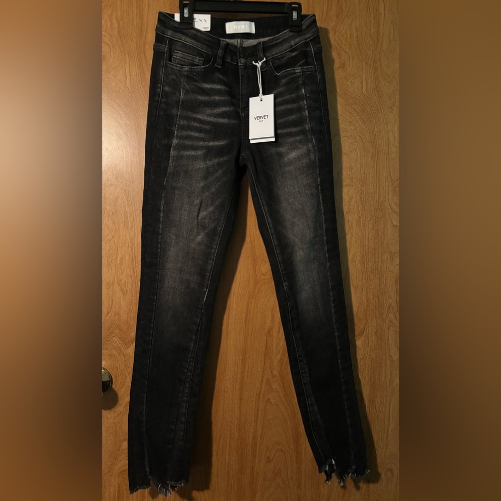 NWT Vervet Midrise Black Skinny Jeans